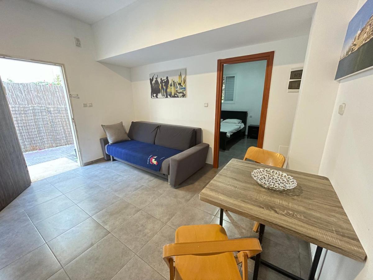 Apartmán Miraks Harav Kuk Tel Aviv Exteriér fotografie
