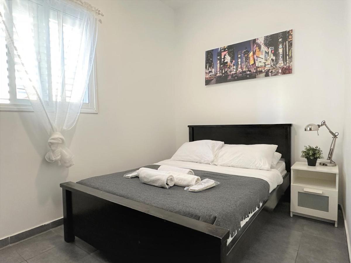 Apartmán Miraks Harav Kuk Tel Aviv Exteriér fotografie